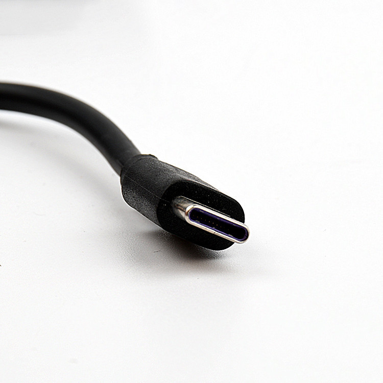 USB數(shù)據(jù)線的多樣性和實用性